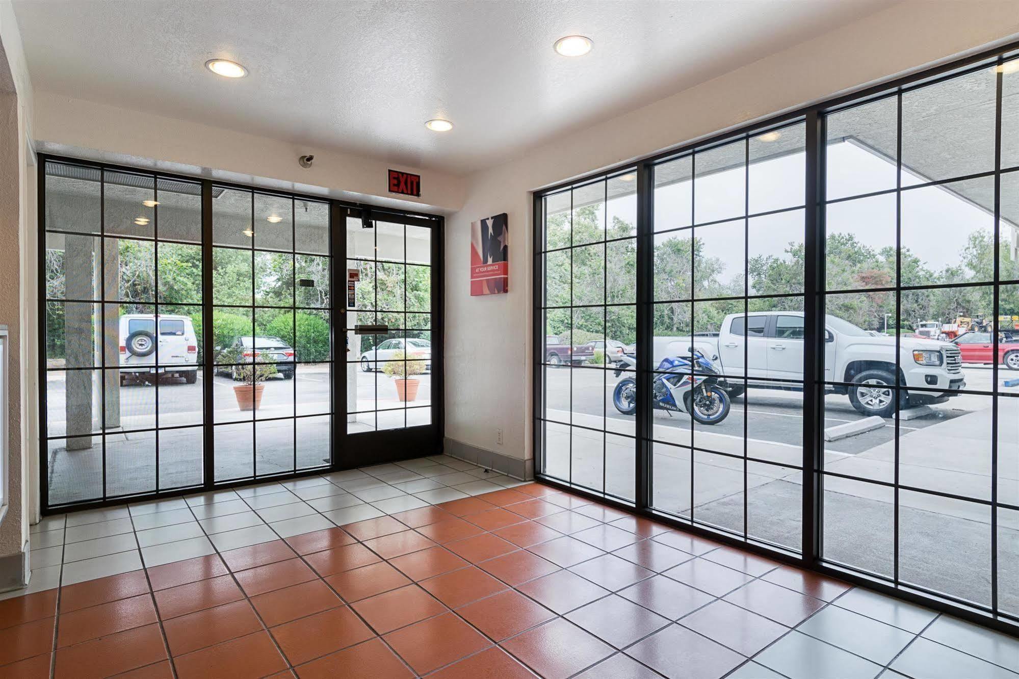 Motel 6-Carpinteria, Ca - Santa Barbara - South Exteriör bild