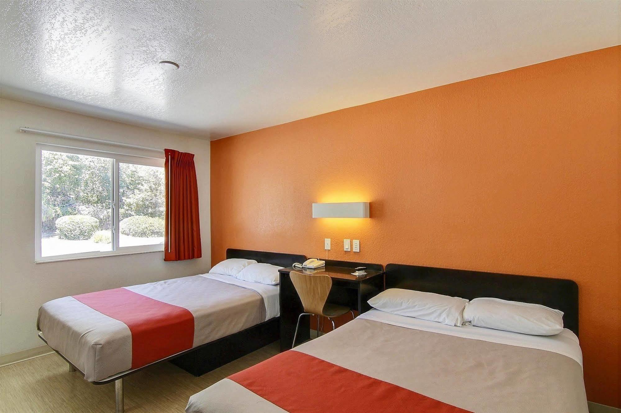 Motel 6-Carpinteria, Ca - Santa Barbara - South Exteriör bild